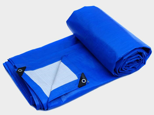 蓝银布是篷布的一种苫布